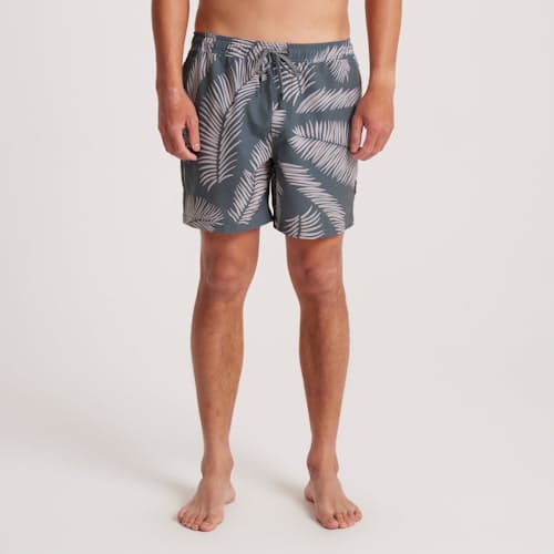 on model image of Shorey Swim Trunk - 6"