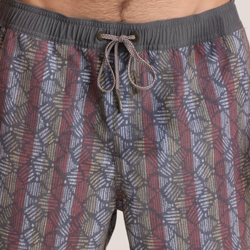on model image of Shorey Swim Trunk - 6"