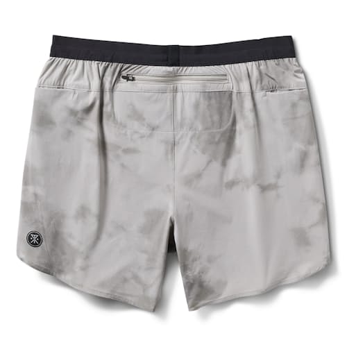 laydown image of Alta Run Shorts - 5"