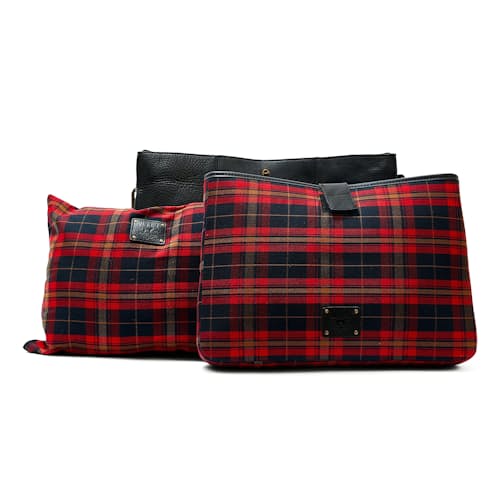 laydown image of Kent Leather Messenger Bag