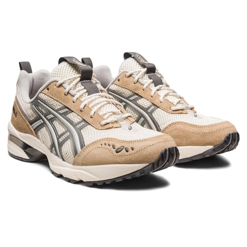laydown image of Gel-1090v2 Sneaker