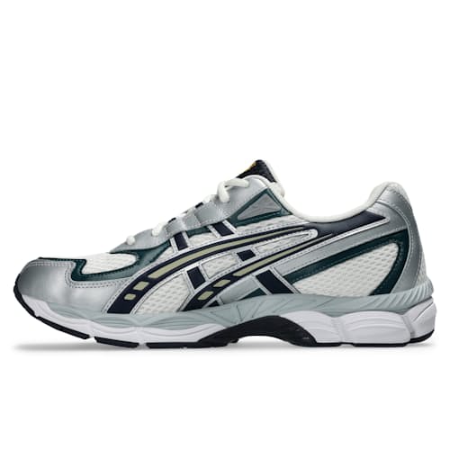 laydown image of Gel-NYC 2055 Sneaker