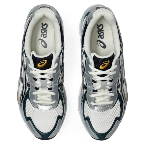 laydown image of Gel-NYC 2055 Sneaker