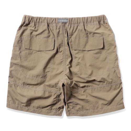 laydown image of hiking club Ny taffeta hiker short pants