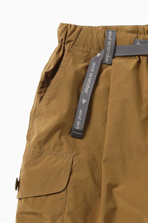laydown detail image of Ripstop Oversized Cargo Shorts