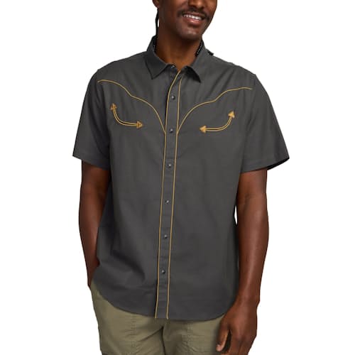 lifestyle image of Broncbuster Short Sleeve Snapshirt