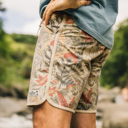 lifestyle image of Bruja Boardshorts - 8"