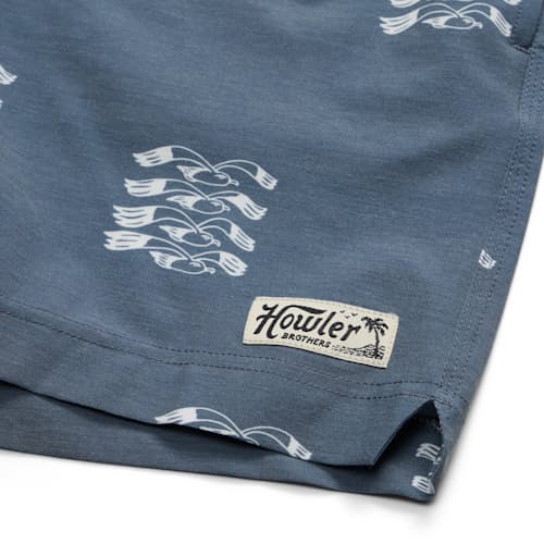 laydown detail image of Deep Set Swim Trunks - 7"