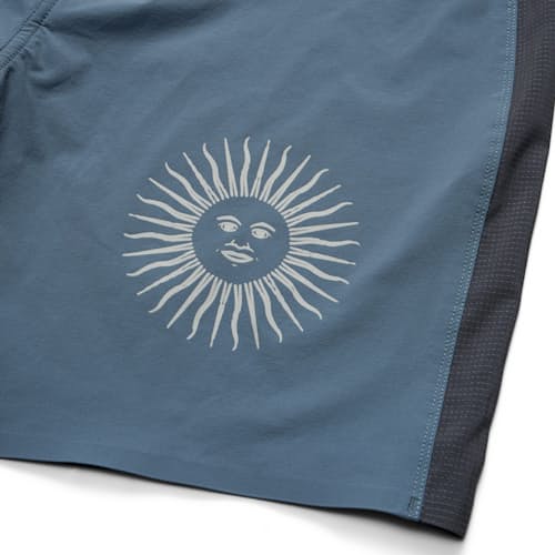 laydown detail image of Del Este Boardshorts - 7"