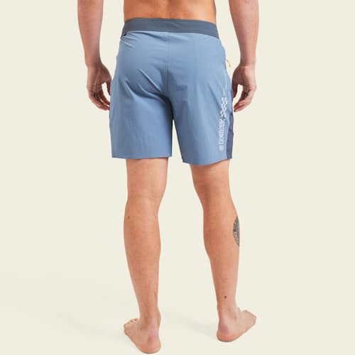 on model image of Del Este Boardshorts - 7"