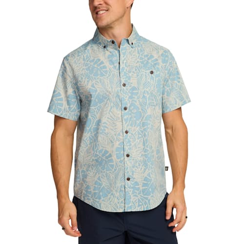 laydown detail image of Mansfield Short Sleeve Shirt
