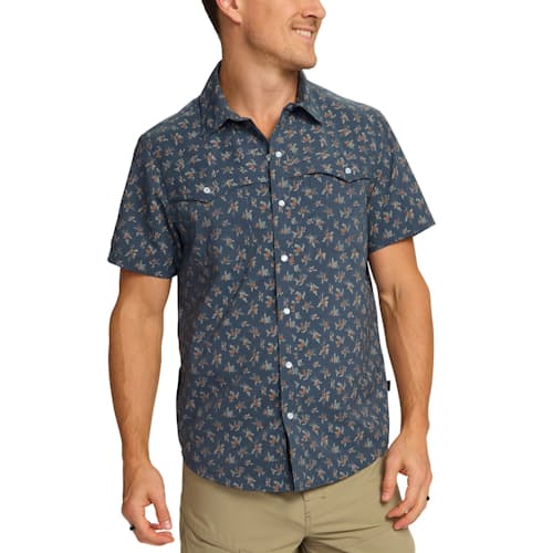 on model image of Open Country Tech Short Sleeve Shirt