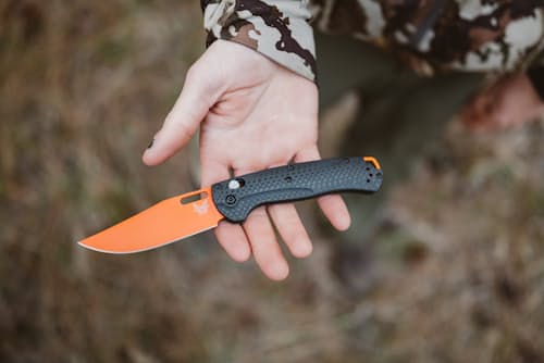 lifestyle image of Taggedout Carbon Fiber Pocket Knife