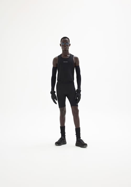 on model image of Ultralight Aloe Singlet Tank