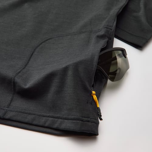 laydown detail image of Wellknit Half Zip