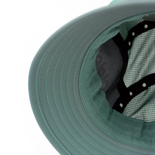 laydown detail image of BKTHat