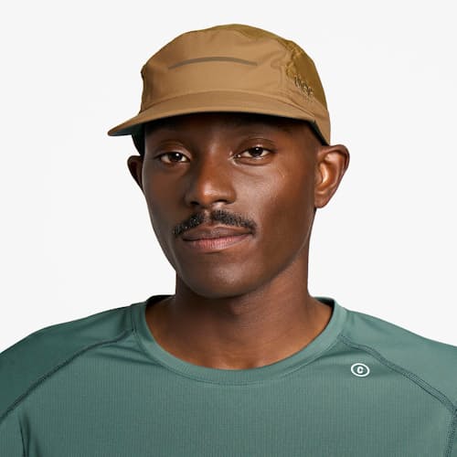on model image of GOCap - Comp - Bars Hat