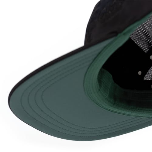 laydown detail image of GOCap - Comp - Bars Hat