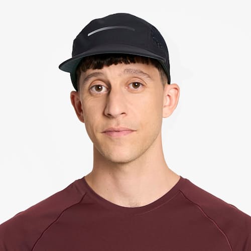 on model image of GOCap - Comp - Bars Hat