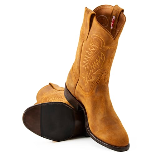 laydown image of The Waxy Kudu Roper Boot by Rios