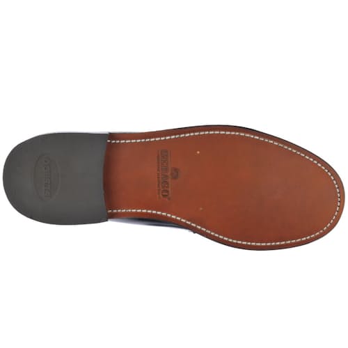 laydown image of Dan Loafer