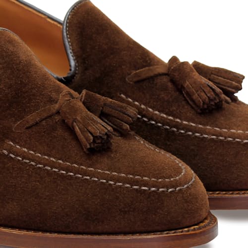 laydown detail image of Tassle Loafer