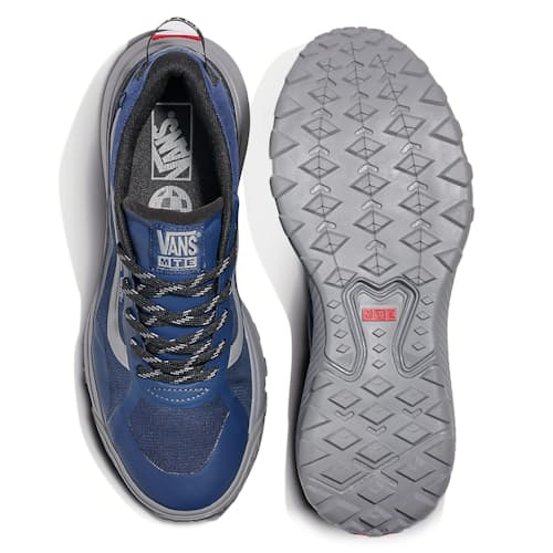 laydown image of MTE Crosspath Trail Sneaker