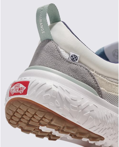 laydown detail image of MTE Ultrarange Neo VR3 Sneaker
