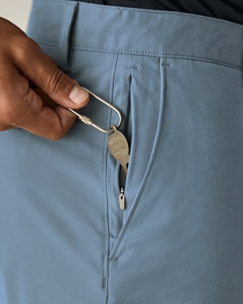 on model image of Equator Hybrid Short - 9"