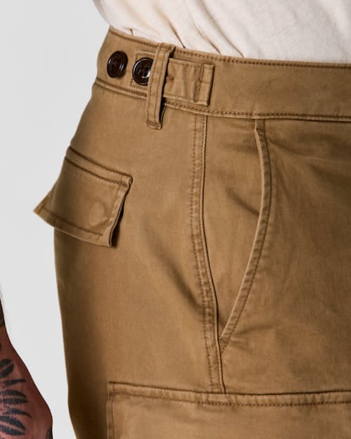 on model image of 365 Cargo Short - 7"