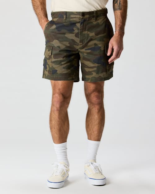 on model image of 365 Cargo Short - 7"