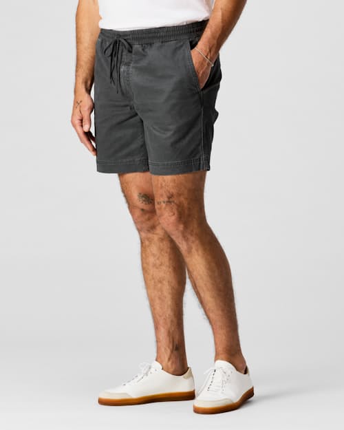 on model image of 365 Drawstring Short - 7"