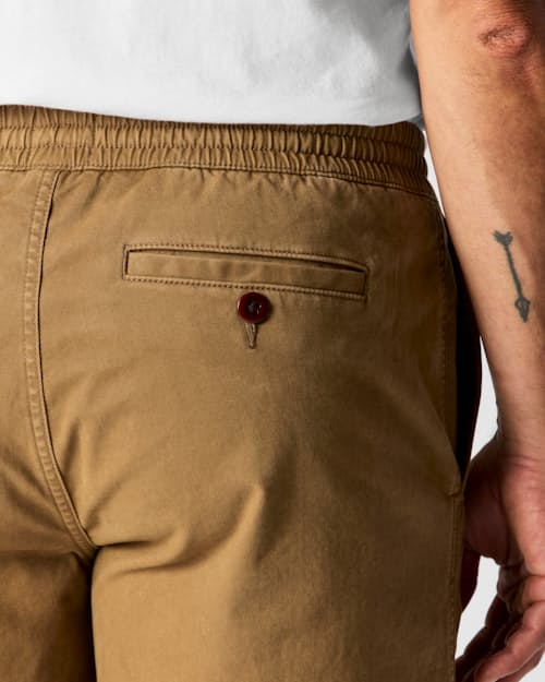 on model image of 365 Drawstring Short - 7"