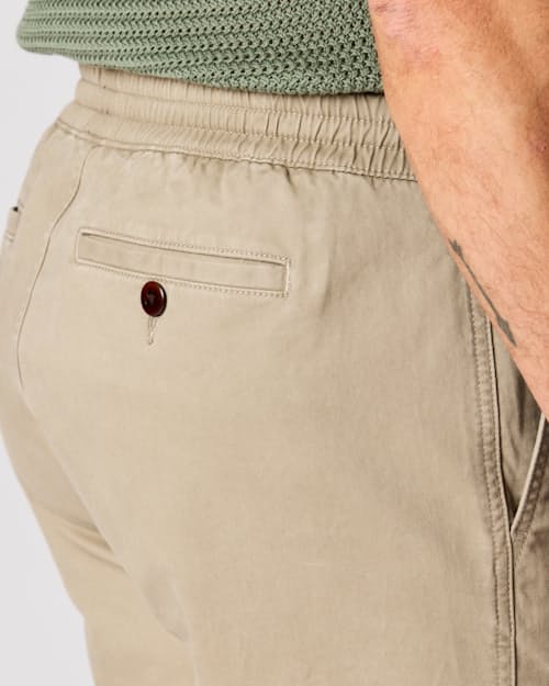 on model image of 365 Pull-On Short - 7"