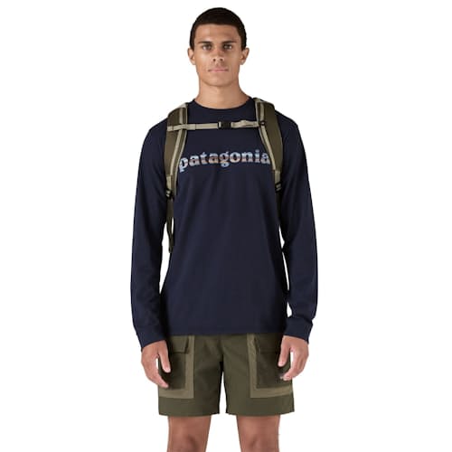 on model image of Black Hole Backpack - 25L