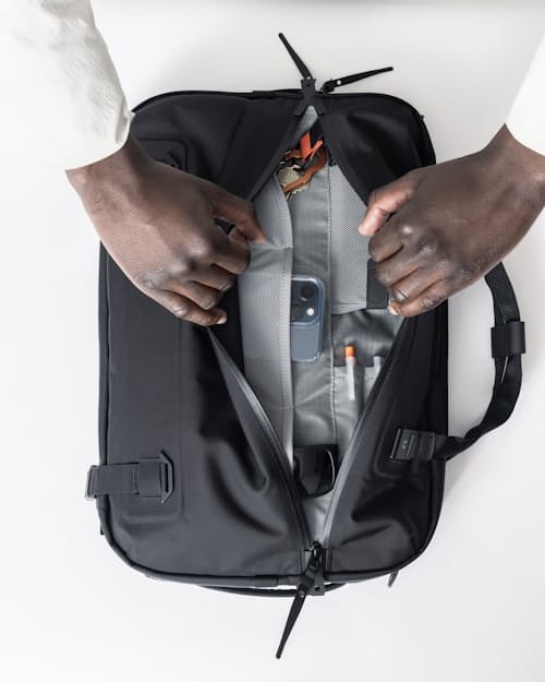 laydown detail image of Forge SB Briefcase - 20L