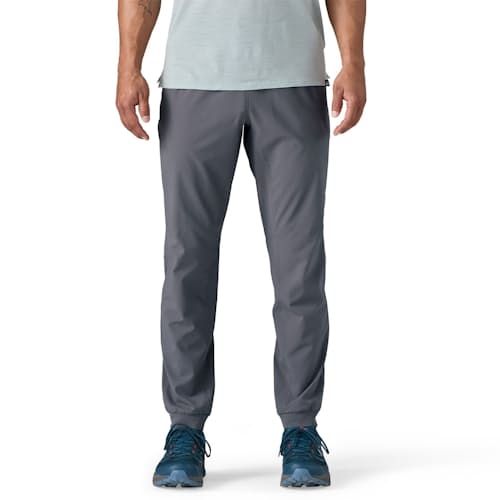 on model image of Terrebonne Joggers