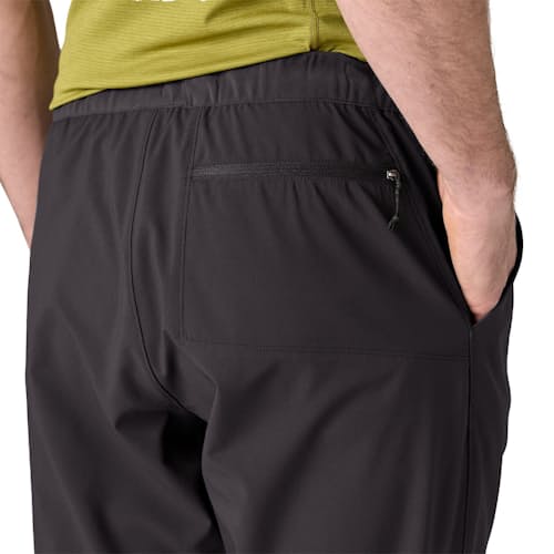 on model image of Terrebonne Joggers