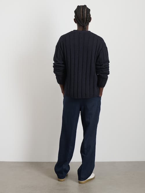 on model image of Isaac Cotton Linen Cardigan