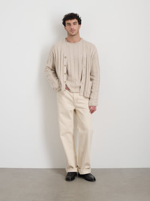 on model image of Isaac Cotton Linen Cardigan