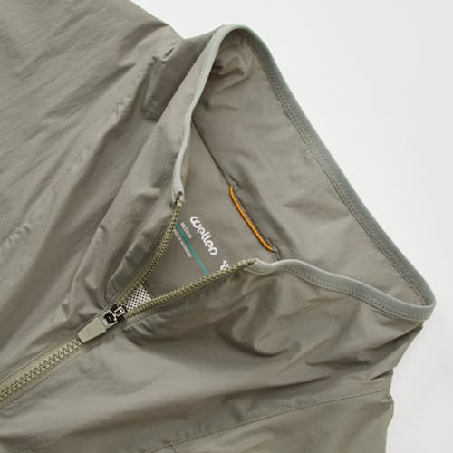 laydown detail image of Packable Anorak