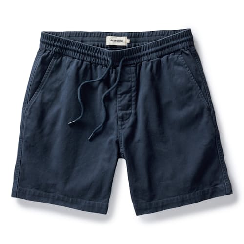 laydown image of The Apres Short - 7"