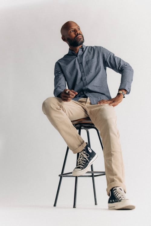 on model image of The Jack Everyday Oxford Shirt
