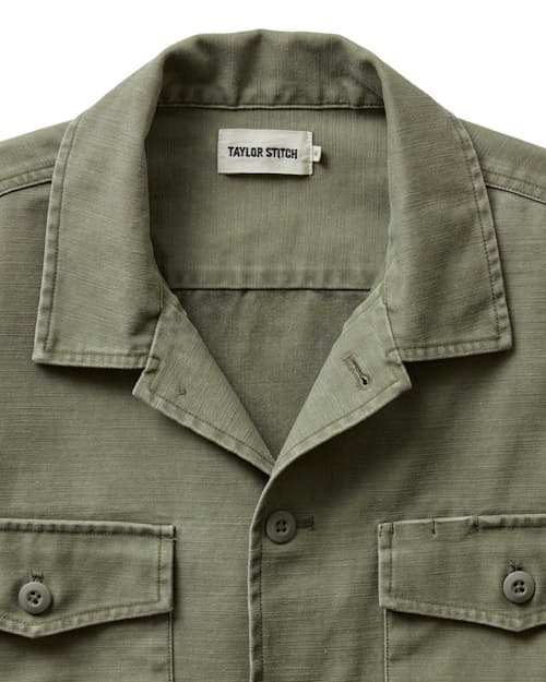 laydown detail image of The Short Sleeve Surplus Shirt