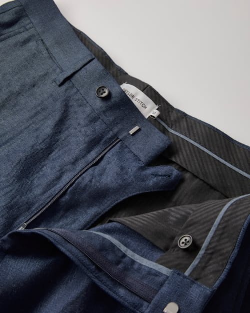laydown detail image of The Stevens Linen Herringbone Trouser