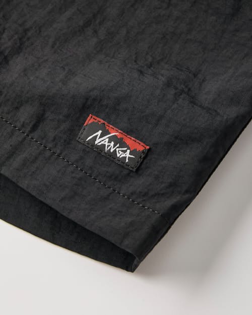 laydown detail image of Tusser Nylon Easy Short