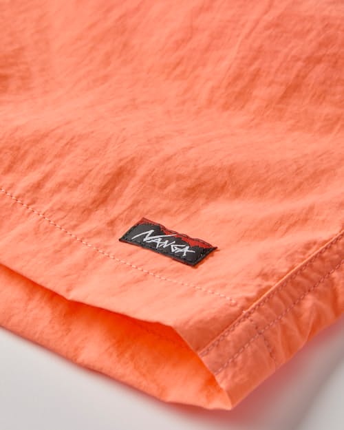 laydown detail image of Tusser Nylon Easy Short