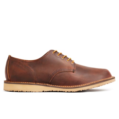 laydown image of Weekender Oxford