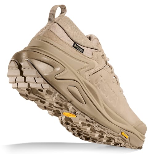 laydown image of Kaha 3 Low GTX Hiking Sneaker