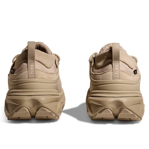 laydown image of Kaha 3 Low GTX Hiking Sneaker
